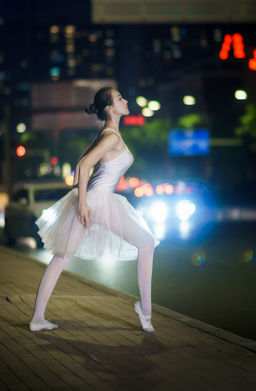 九游官网pc-美国选手前100米滑行占比略有增加，美国百米选拔