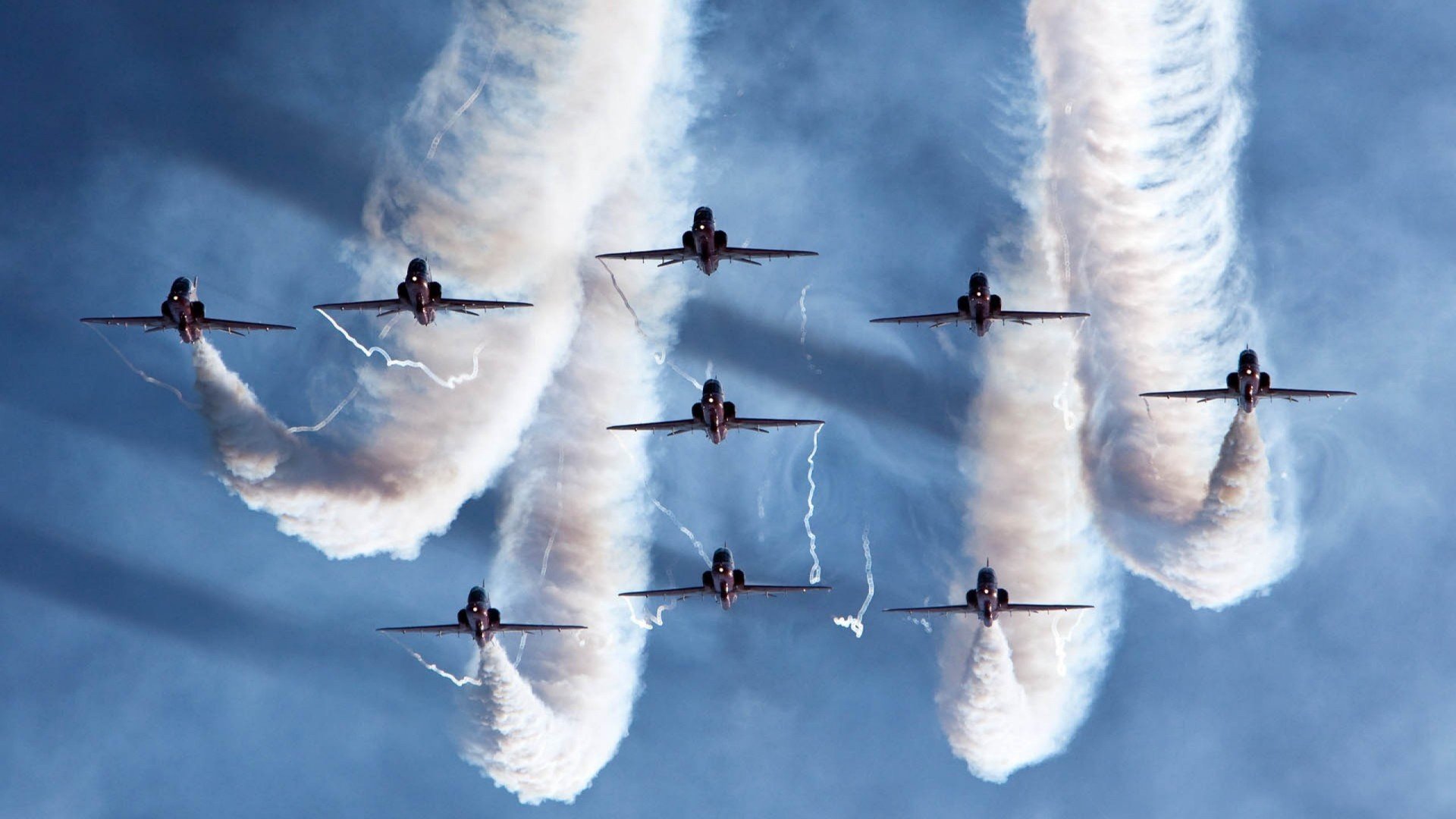 游泳节奏控制意识强化,表现稳定,游泳技术动作